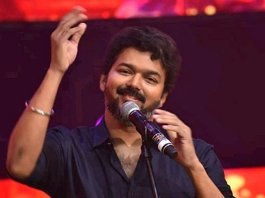 #Vijay65 படத்தில் இருந்து ஏ.ஆர்.முருகதாஸ் விலகல்... வெற்றிமாறன்தான் புதிய இயக்குநரா?!