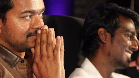 விஜய் - அட்லி