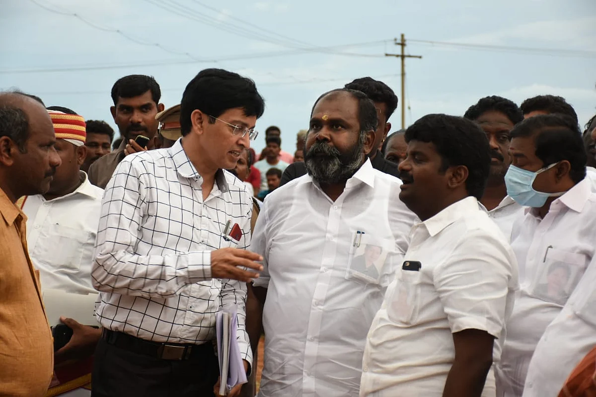 அமைச்சர்கள்,