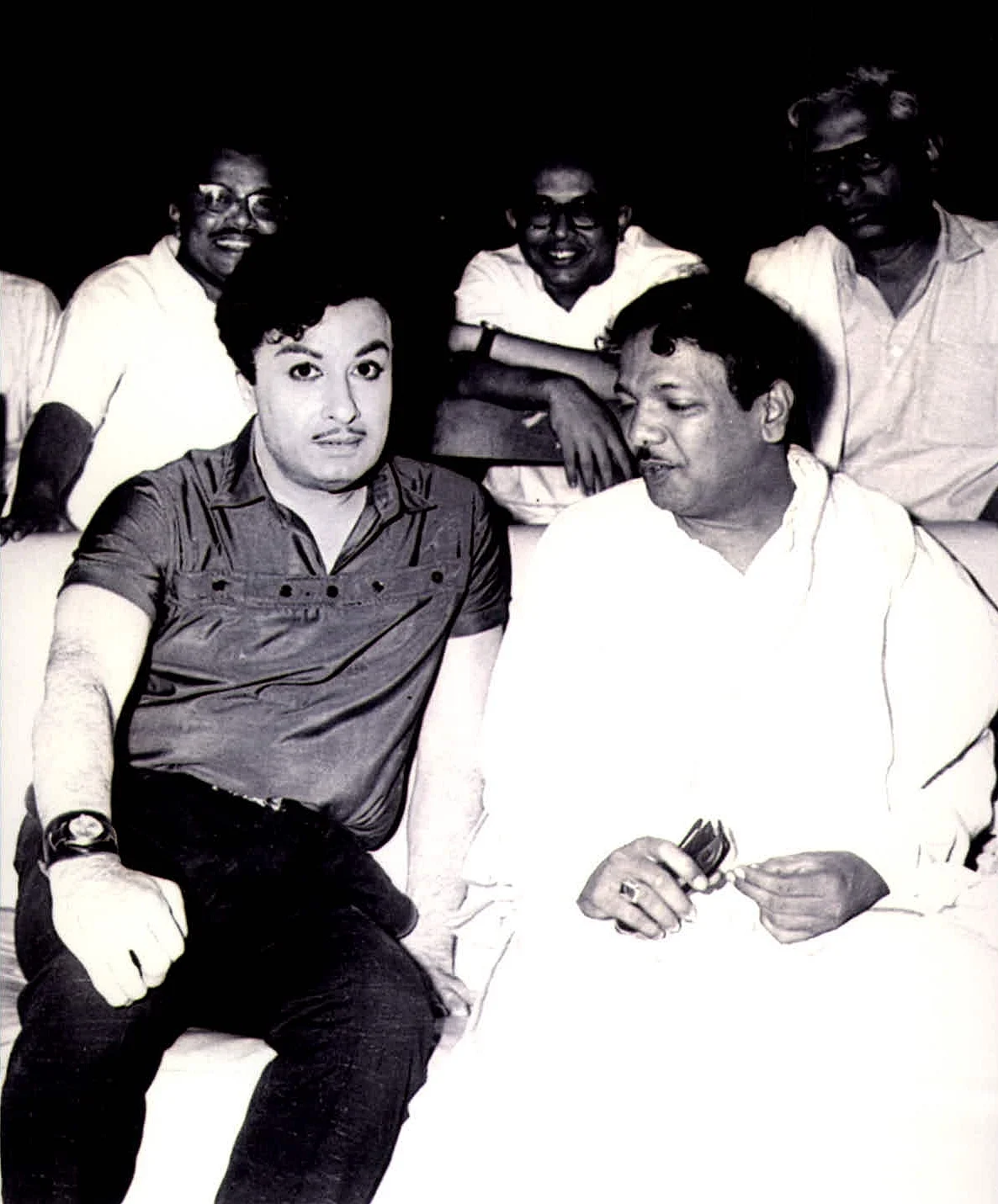 எம்.ஜி.ஆர். உடன் கருணாநிதி