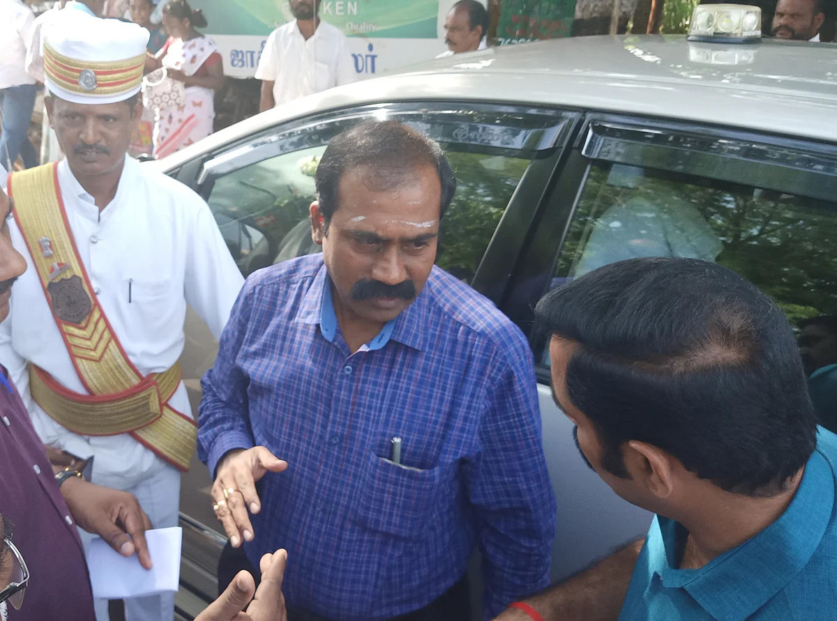 கலெக்டர் ஜெயகாந்தன்