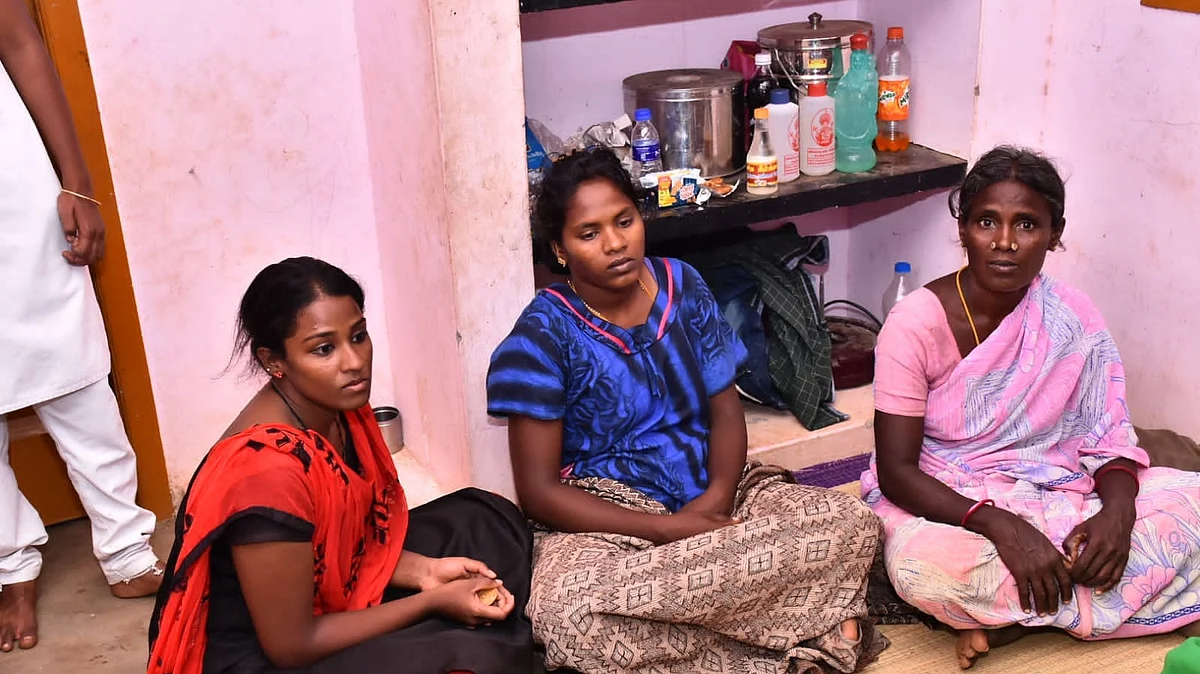 சுஜித் குடும்பம்