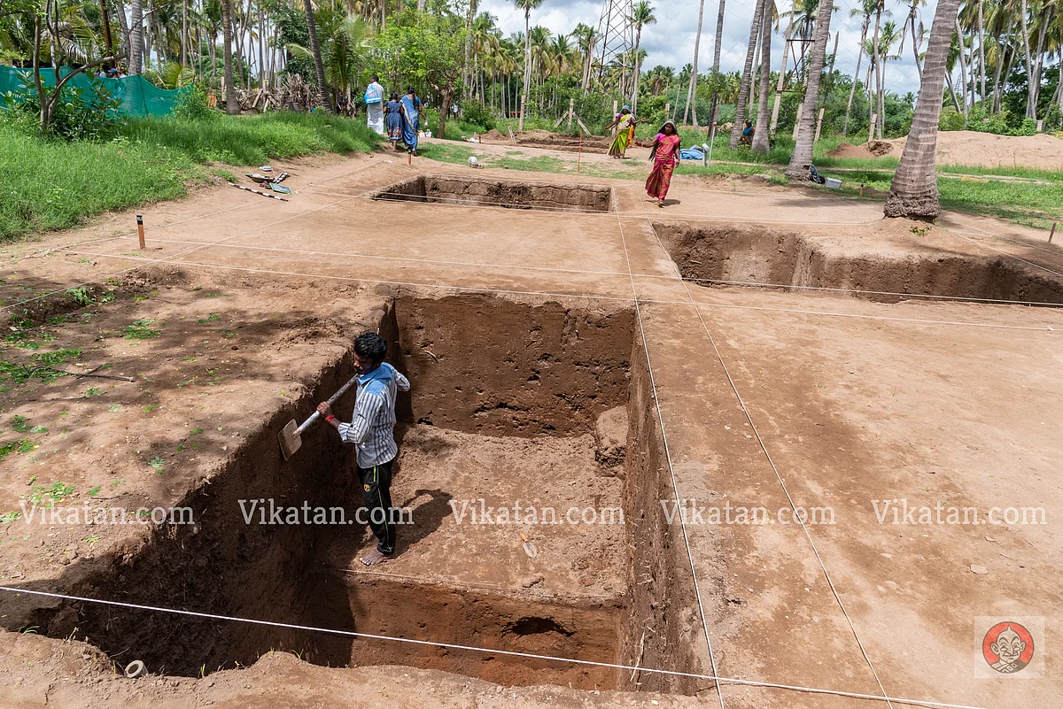 கீழடி