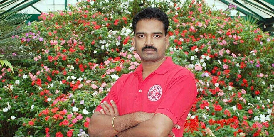 அ.தி.மு க-விலிருந்து நீக்கப்பட்ட மனோ