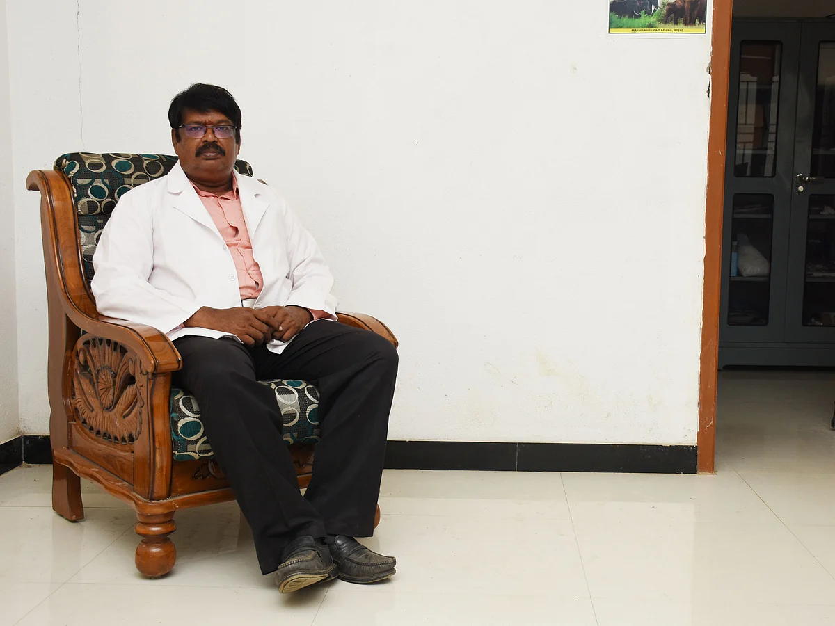 கையைக் கடித்த குட்டியானை; வாசனை `கில்லி’ சத்தியன் யானை – 25 ஆண்டுகால அனுபவம் பகிரும் டாக்டர் அசோகன்!
