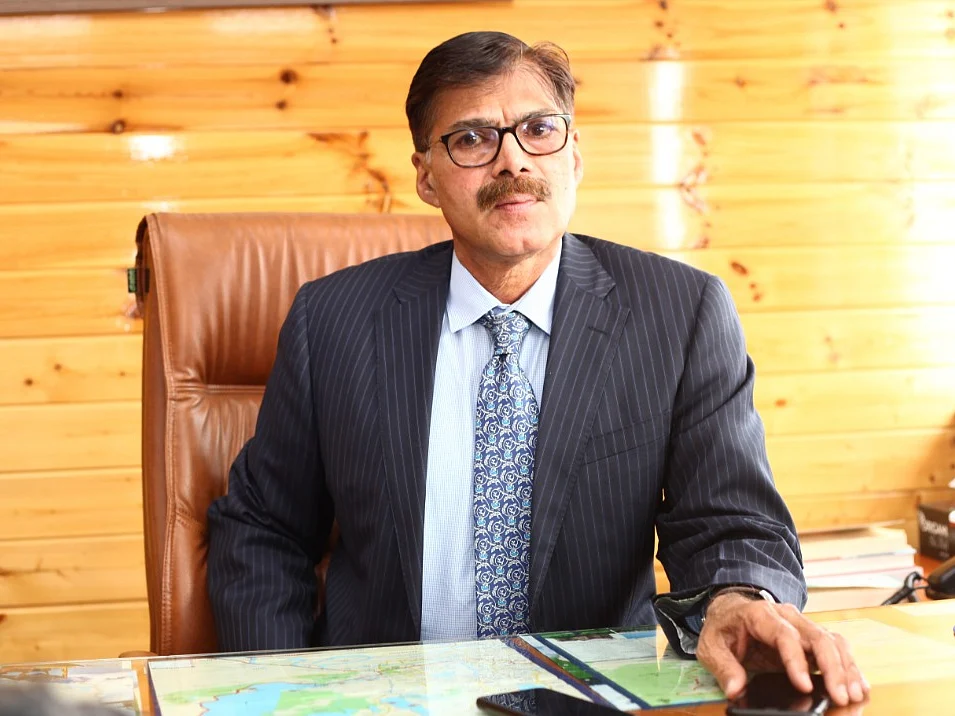 ஜம்மு - காஷ்மீர் பணியிலிருந்து ராஜினாமா! - ஓய்வுபெற்ற ஐபிஎஸ் விஜயகுமாருக்குப் புதிய பதவி?