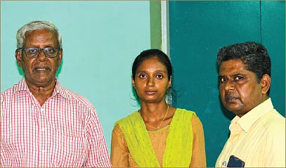 பேராசிரியர் கல்யாணி, ரோஜா, ராஜேஷ்