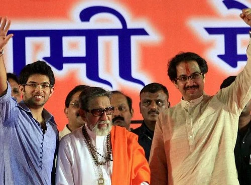 பால்தாக்கரே, உத்தவ் மற்றும் ஆதித்யா