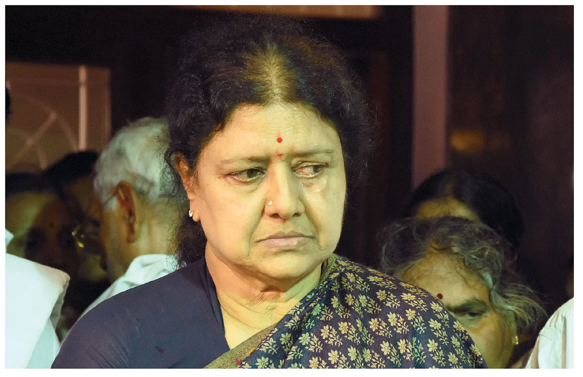சசிகலா
