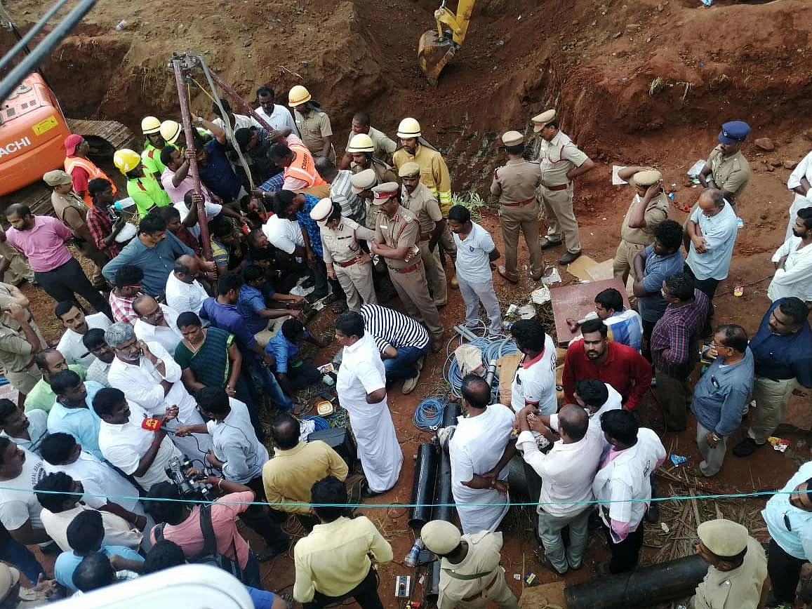 14 மணி நேரத்துக்கு மேலாக நீடிக்கும் மீட்புப் பணி: பேரிடர் மீட்புக் குழுவினர் விரைவு! #SaveSujith