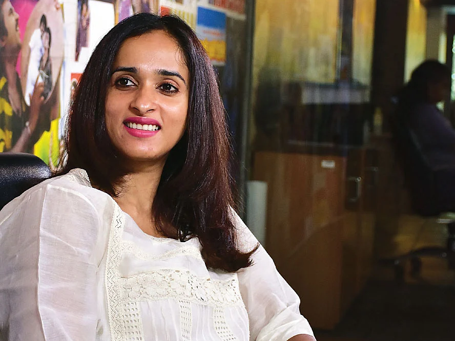 வாய்ப்பு கிடைத்தால் தைரியமா சிக்ஸர் அடிக்கணும்! - அர்ச்சனா கல்பாத்தி