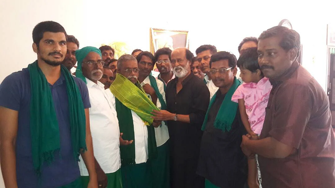 ரஜினியுடன் அய்யாக்கண்னு