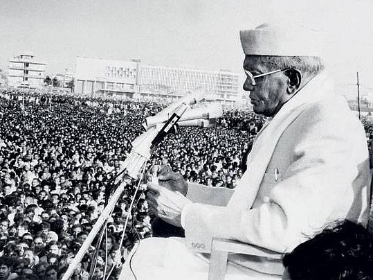 'தேர்தலைச் சந்திக்காத, தேசத்தின் நாயகன்!' - ஜெயப்பிரகாஷ் நாராயண் பிறந்தநாள் சிறப்புப் பகிர்வு