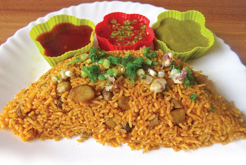 கூர்க்கை செஷ்வான் ஃப்ரைடு ரைஸ்