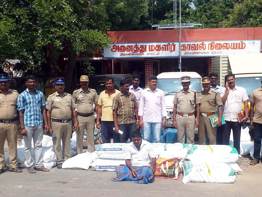 சாக்லேட், டூத் பேஸ்ட் பார்சலுடன் குட்கா கடத்தல்!- அரசியல்வாதியை ஸ்கெட்ச் போட்டுத் தூக்கிய போலீஸ்