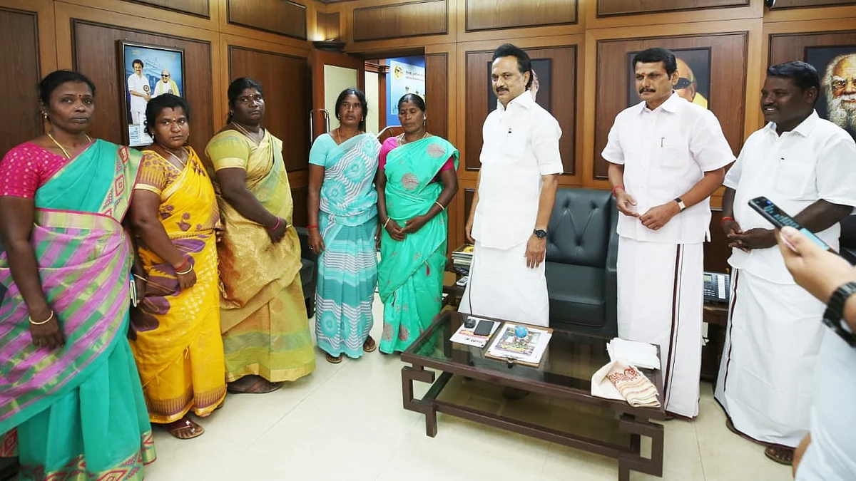 தி.மு.கவில் இணைந்தவர்கள்...