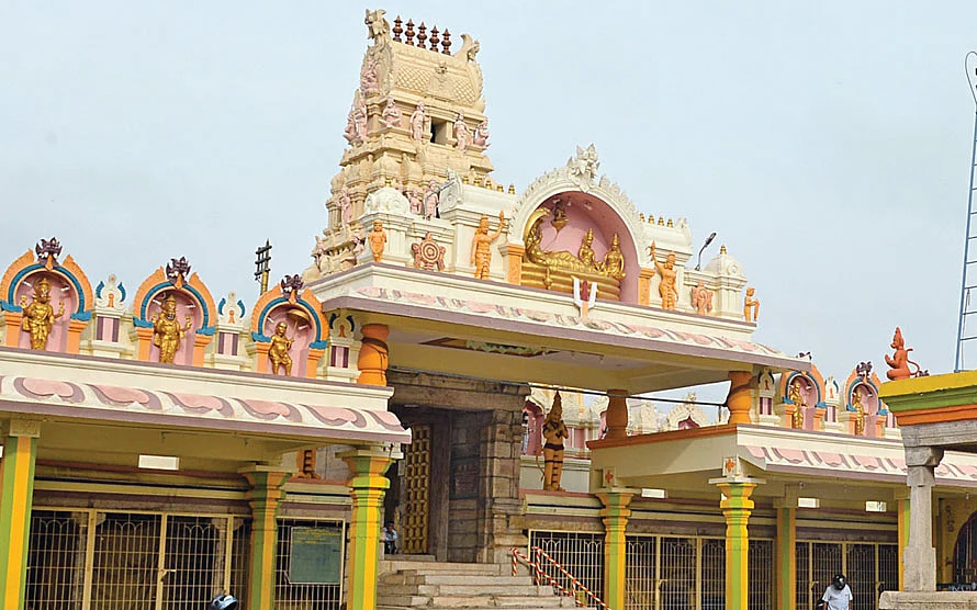 ராமாநுஜர் வழிபட்ட இருகரை ரங்கநாதர்