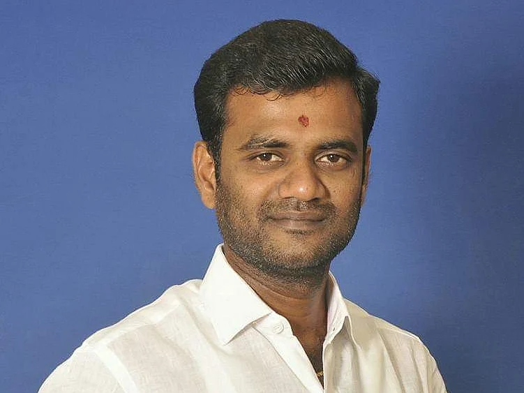 `தலைதூக்கிய கேங் வார்; நெருக்கடி தந்த டி.ஜி.பி!’- காஞ்சி போலீஸ் களமிறங்கிய பின்னணி