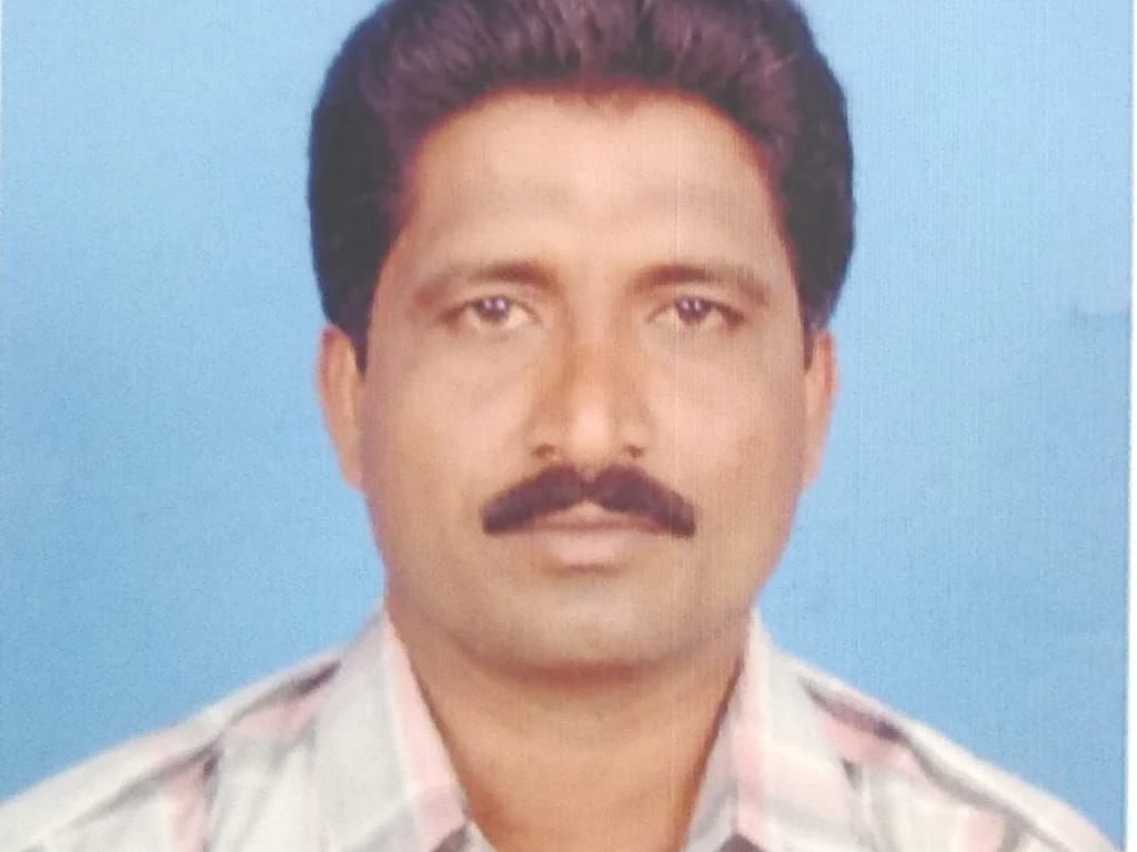 `விபத்தில் மூளைச்சாவு; உடல் உறுப்புகள் தானம்!’ - 4 பேருக்கு வாழ்வு கொடுத்த வேலூர் ஆசிரியர்