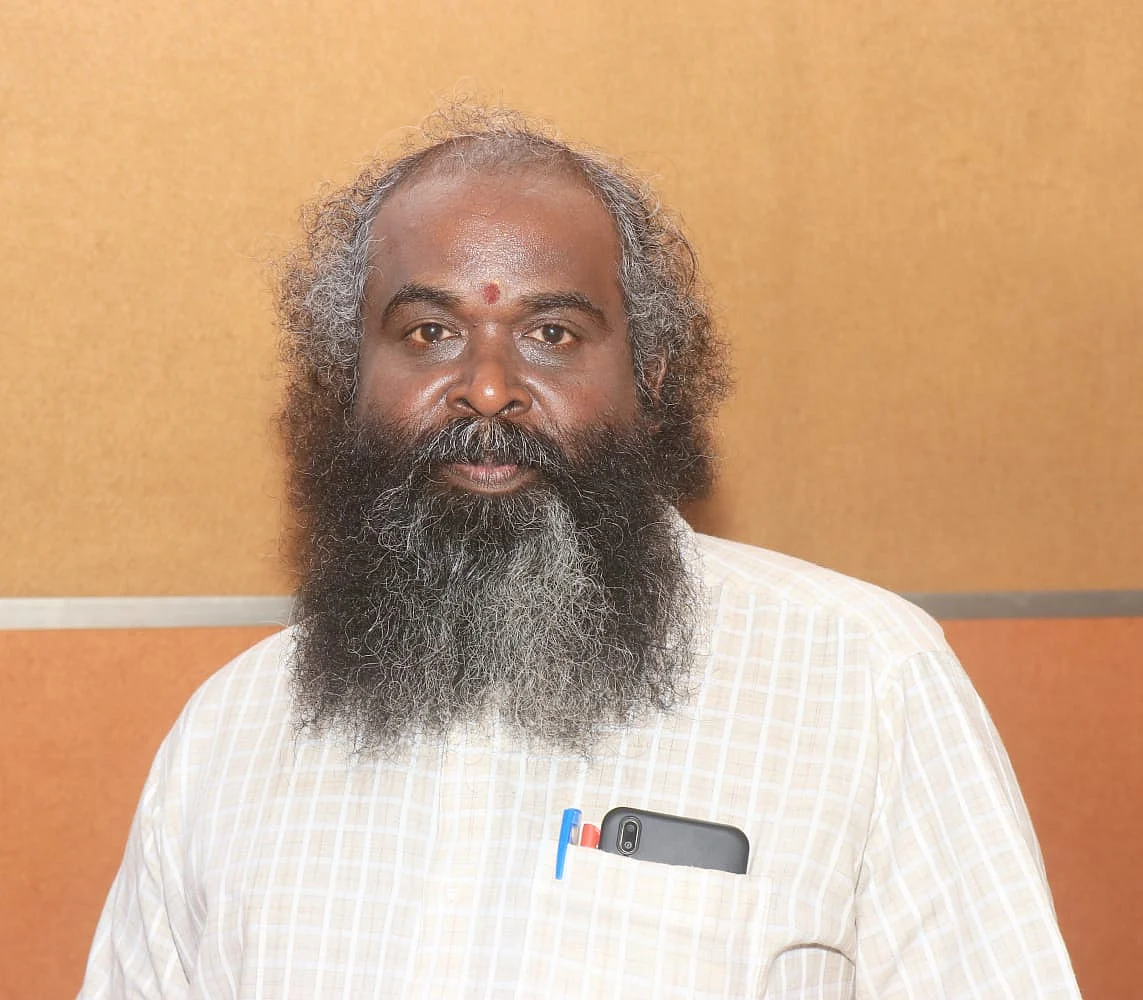 ஆசிரியர் உலகராஜ்