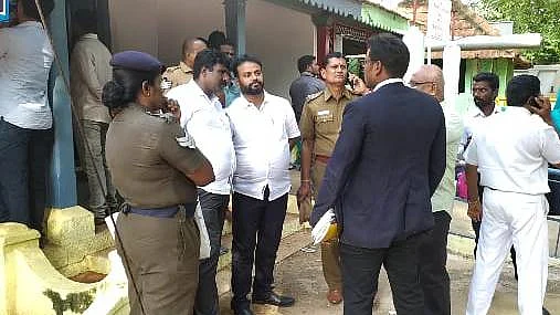 மோசடிப் புகாரில் கைதான ரமேஷ்குமார்