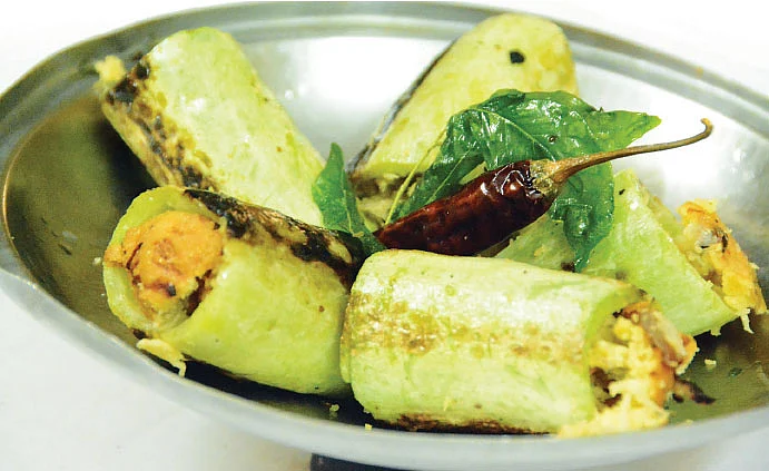 புடலங்காய் ஸ்டஃப்டு கறி