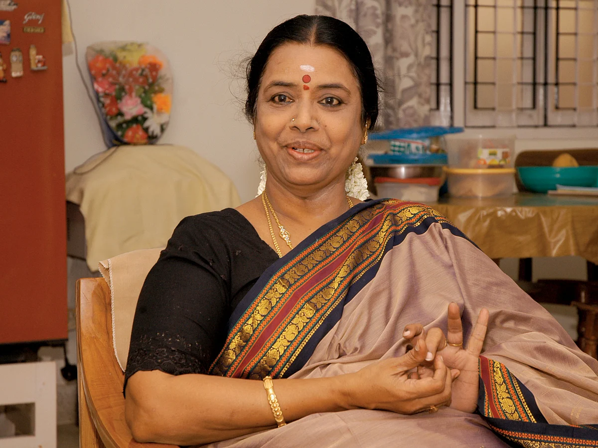 ``டாக்டர்.மு.வரதராசனார் கூறிய மூன்று மந்திரங்கள்'' - பேராசிரியர் சாரதா நம்பி ஆரூரன் #Motivation
