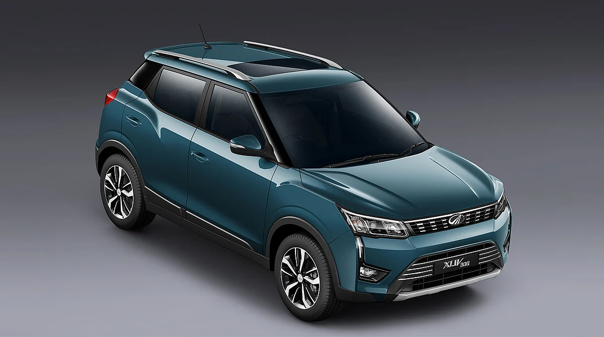 XUV 3OO