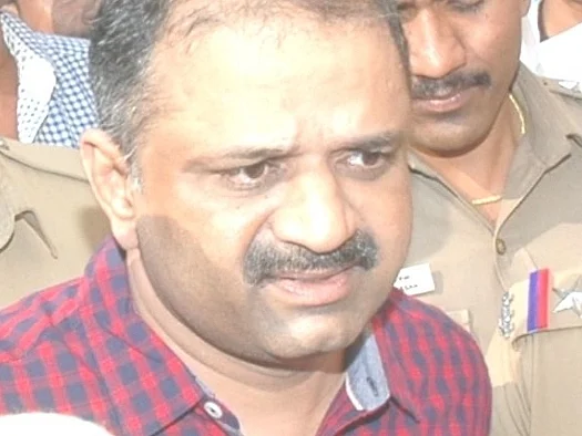 `வேலூர் டு கிருஷ்ணகிரி!' -பேரறிவாளனுக்கு 5 நிபந்தனைகளை விதித்த சிறைத்துறை