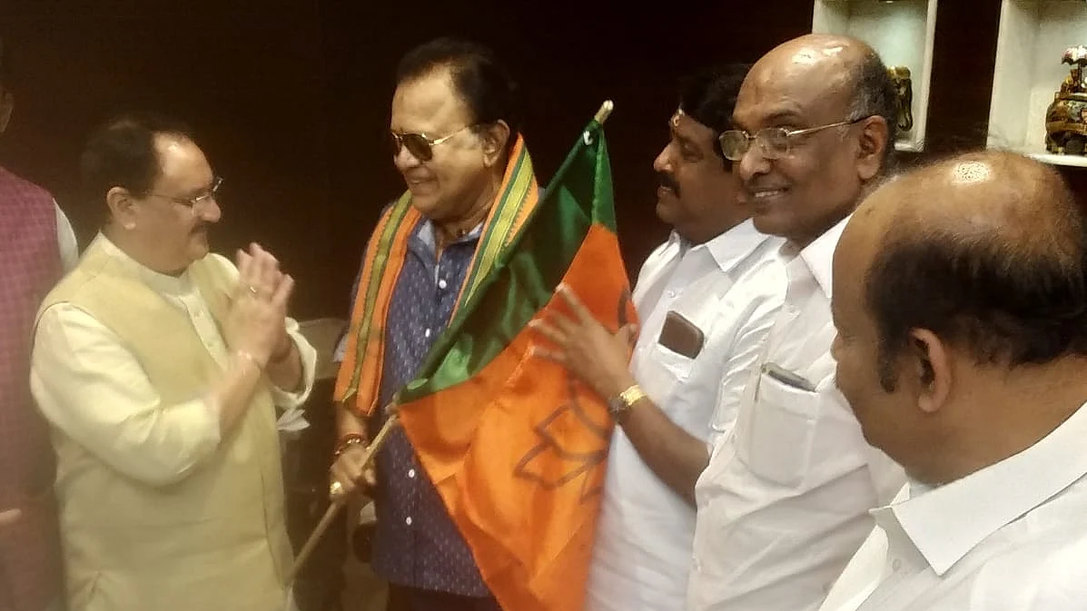 ராதாரவி
