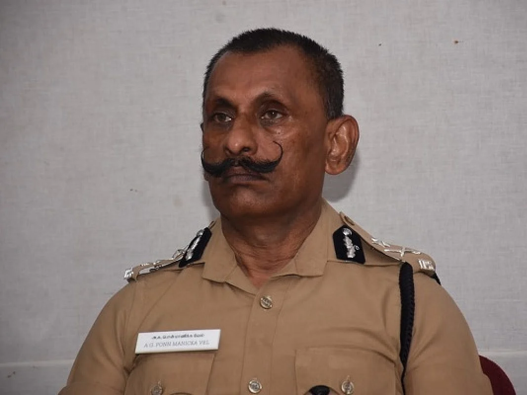 `அரசாணை பொருந்தாது!' - தமிழக அரசுக்கு நீதிமன்ற உத்தரவுகளை மேற்கோள் காட்டிய பொன்.மாணிக்கவேல்