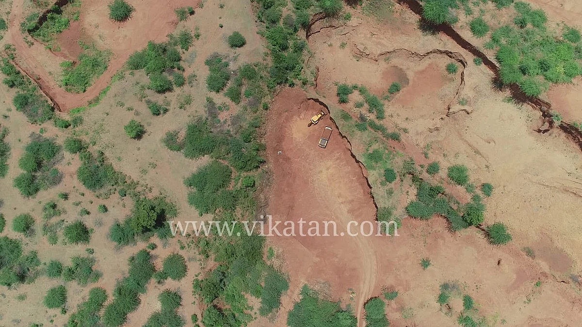 கோவை செம்மண் கொள்ளை