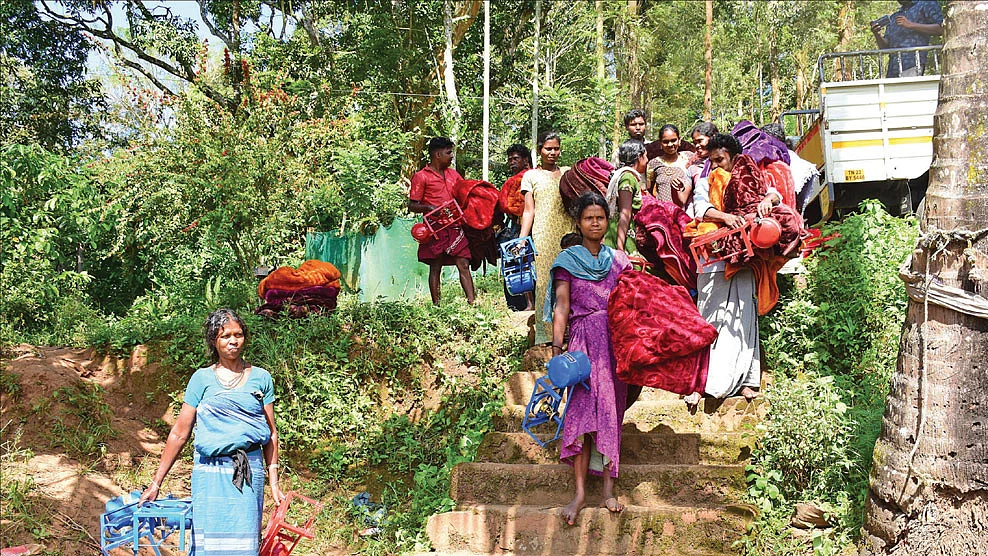 பரிதவித்த நீலகிரி கிராமங்கள்