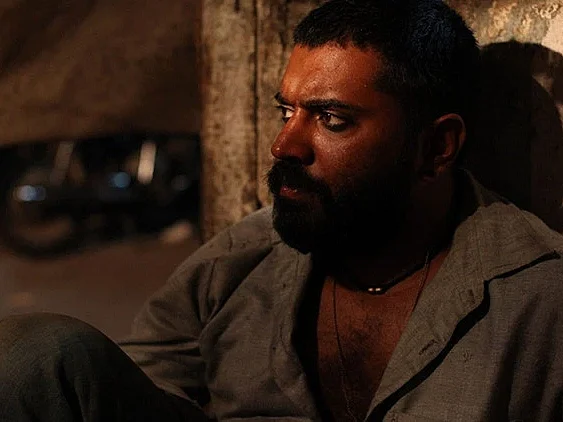 மனிதனின் முன்முடிவுகள்... இயற்கையின் ஆச்சர்யங்கள்... என்ன சொல்கிறது நிவின் பாலியின்'மூத்தோன்'?!