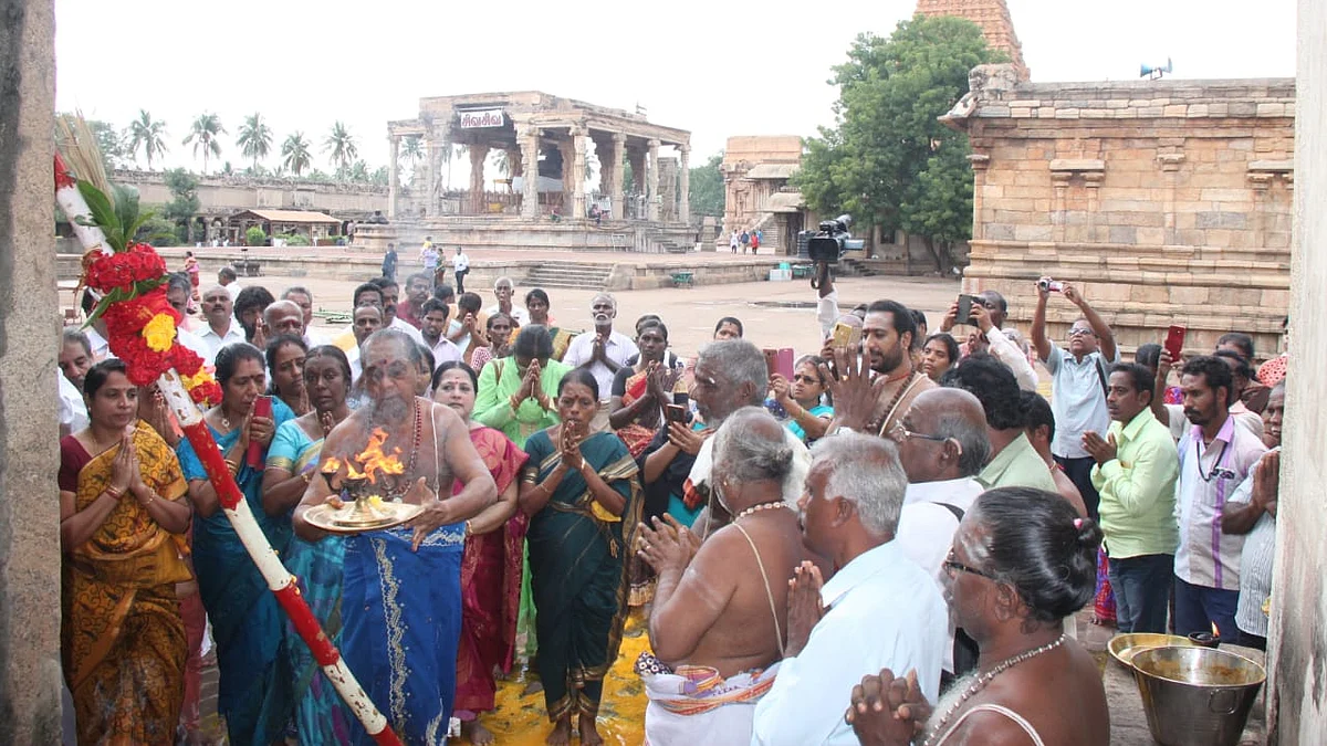 பெரியகோயில் விழாவில்