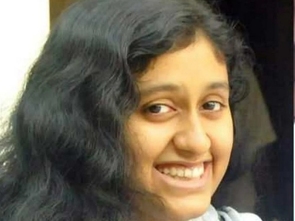 `ஐ.ஐ.டி -யில் மட்டும் ஏன் இவ்வளவு பிரிவினைகள்?’- ஃபாத்திமா விவகாரத்தில் கொதிக்கும் கேரள அமைச்சர்