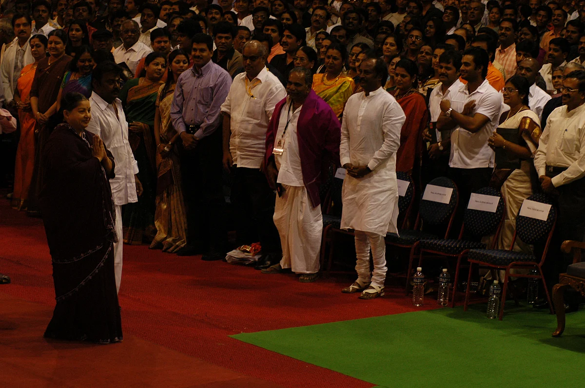 'கலைத்தாய்க்குக் கலை உலகின் நன்றி விழா'வில்