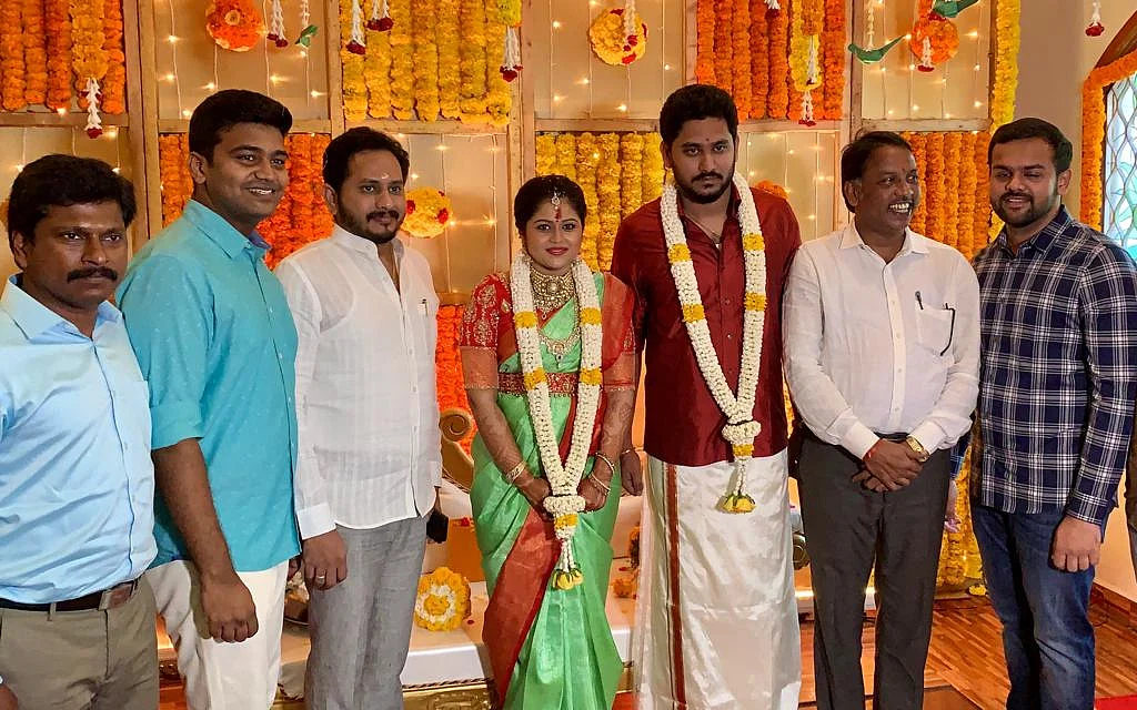 `இது டிரெய்லர்தான்..விரைவில் காட்சிகள் மாறும்!'-ஜெய் ஆனந்த் நிச்சயதார்த்தத்தில் உற்சாகப்பட்ட உறவுகள்