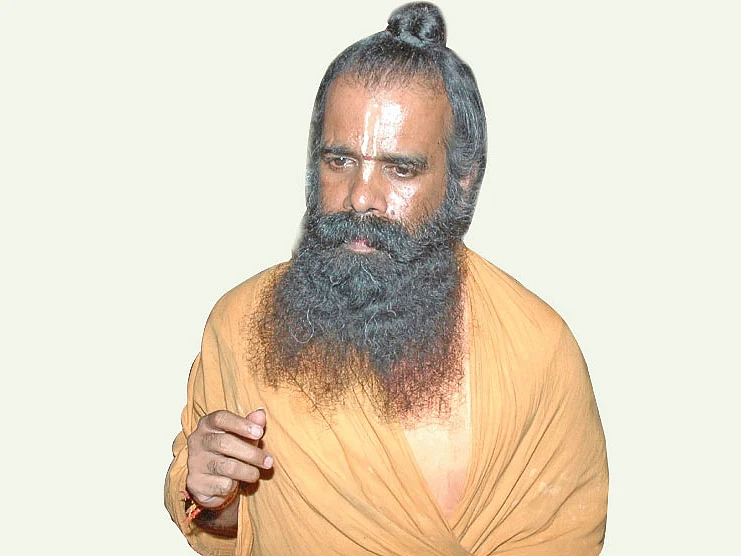 இரண்டு பெண் அதிகாரிகளால் முருகன் உயிருக்கு ஆபத்து?