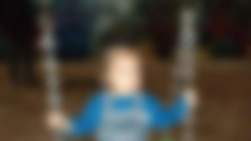 மாஞ்சா நூலில் சிக்கிய 3 வயது குழந்தை