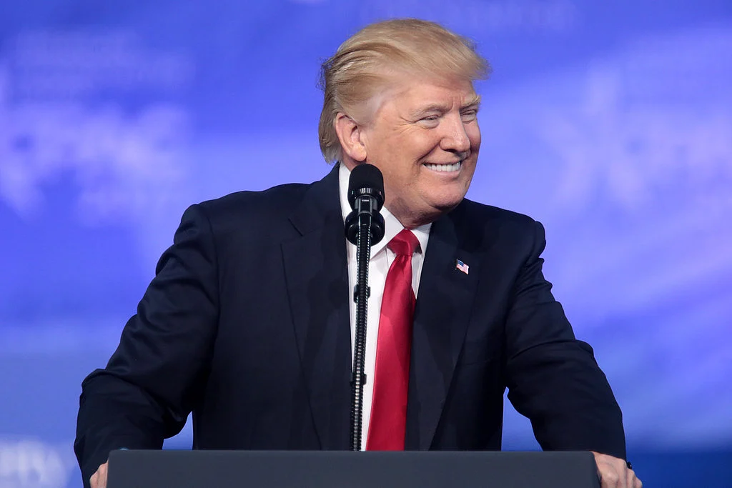 டொனால்டு ட்ரம்ப் | Donald Trump