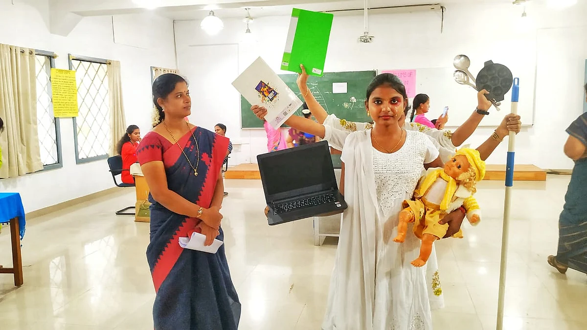 படிக்கும் வயதில் திருமணம்