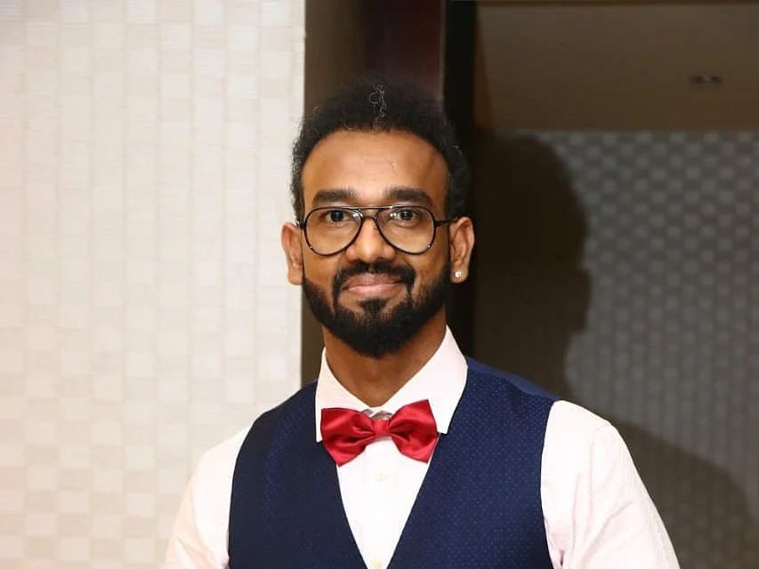 ``போலீஸ் கேட்டாலாவது பதில் சொல்லுங்க அதர்வா!’’- புகாருக்குக் காரணம் சொல்லும் மதியழகன்