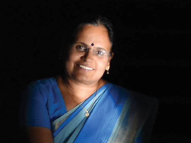 துயர்களை வென்ற மனுஷி!