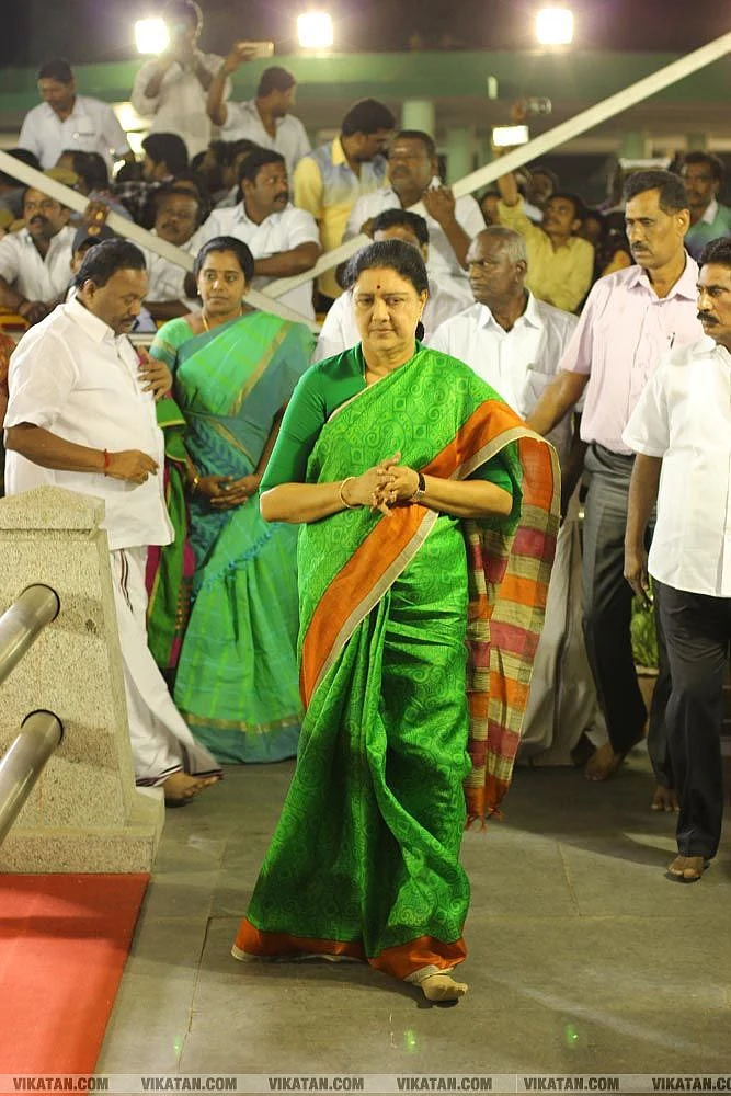 சசிகலா