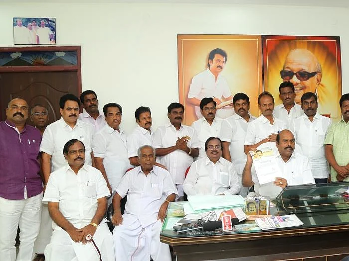 `அ.தி.மு.க ஆதரவு அதிகாரிகள் பட்டியல்; ஓராண்டில் தி.மு.க ஆட்சி!’- எ.வ.வேலு சர்ச்சை பேச்சு