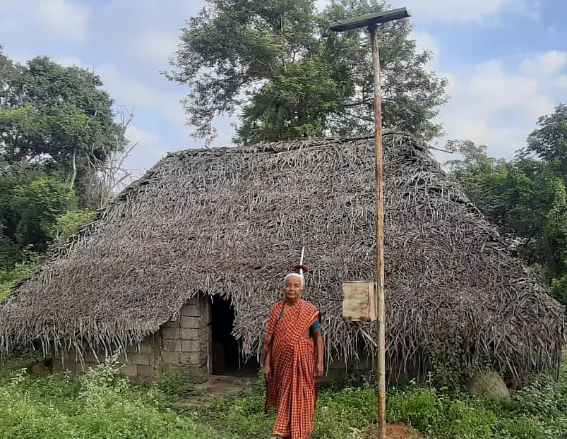 சூரியஒளி மினசாரம்
