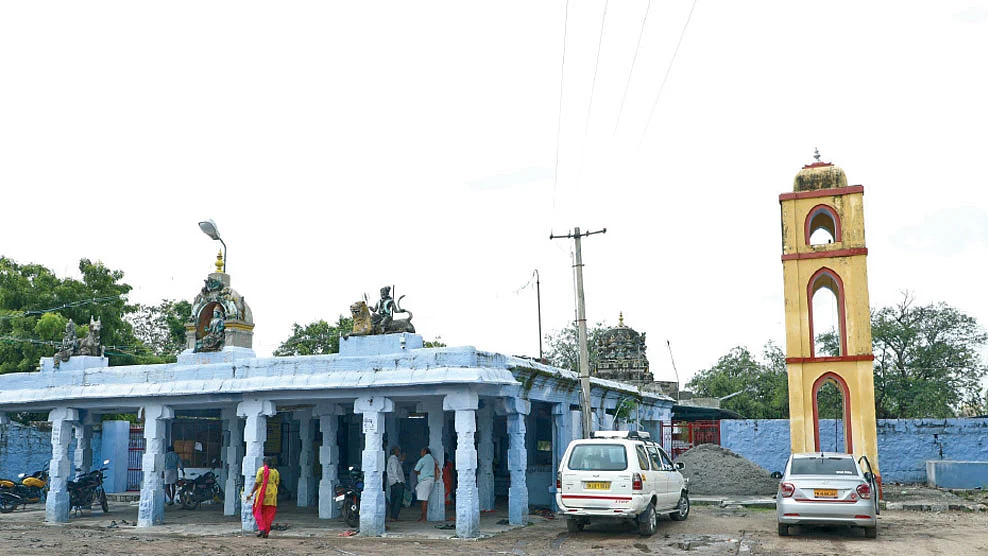 மாசி பெரியண்ண சுவாமி கோயில்