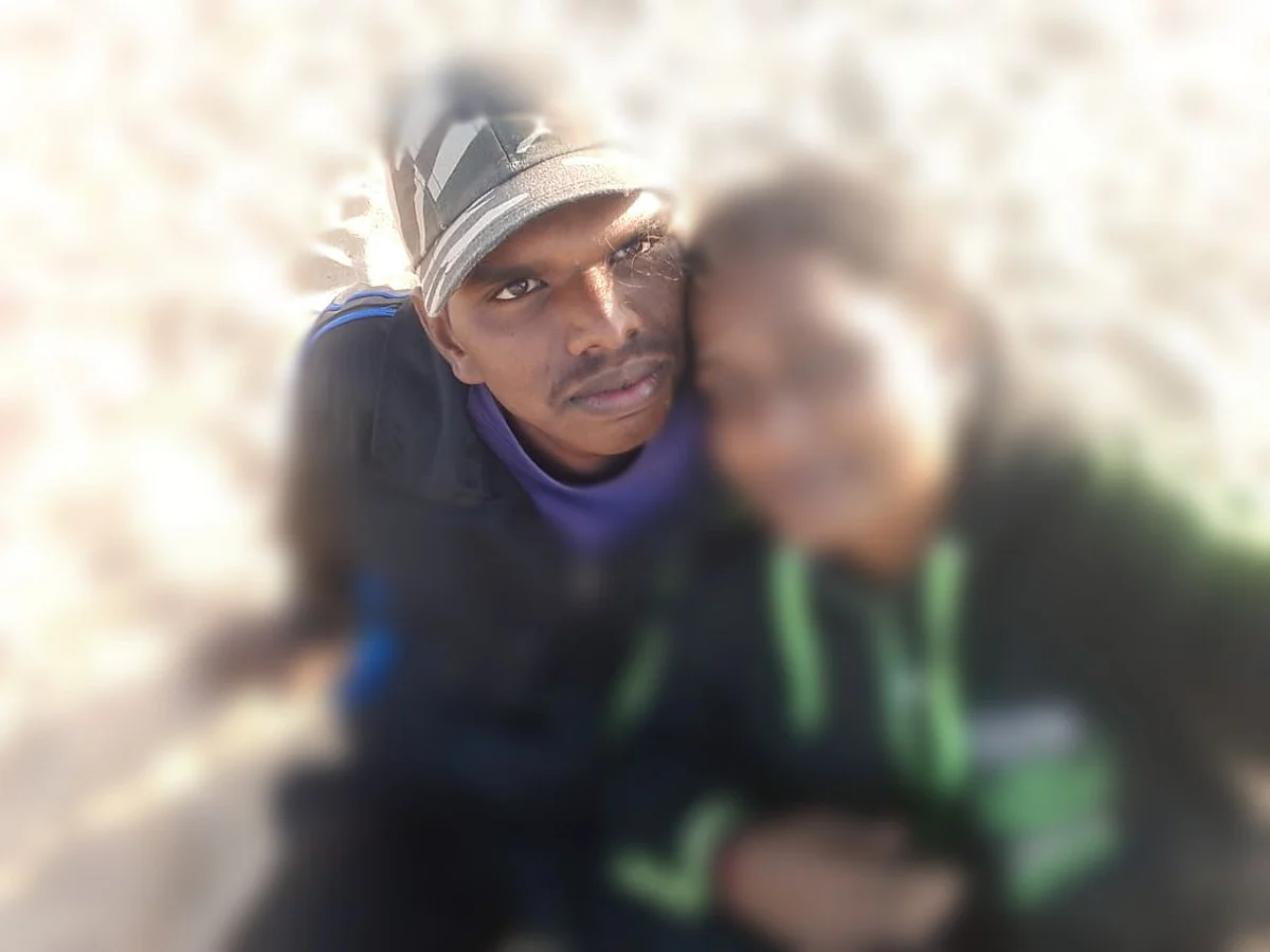 காவலர் வீரமணி, சரஸ்வதி