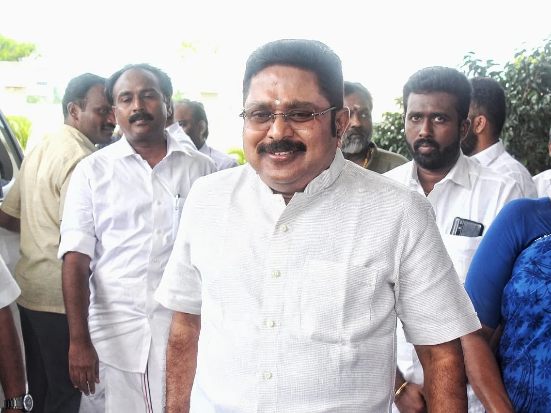 `தீயசக்தி தி.மு.க; தினகரன் முதலமைச்சர்; உண்மையான அம்மா ஆட்சி!’ - அ.ம.மு.க-வின் தீர்மானங்கள்